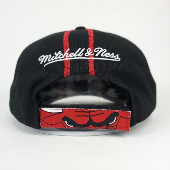 Chicago Bulls Mitchell & Ness Strapback Hat 3D Logo '98 NBA Draft BlackCap NWT - Picture 6 of 7